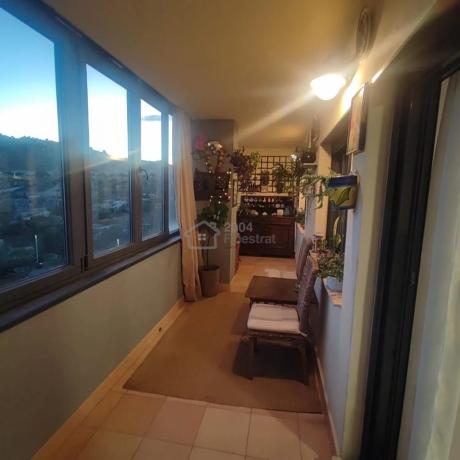 Piso en avenida Mestral