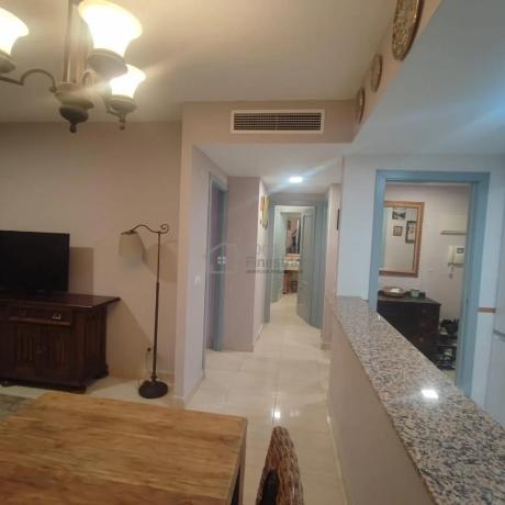 Piso en avenida Mestral