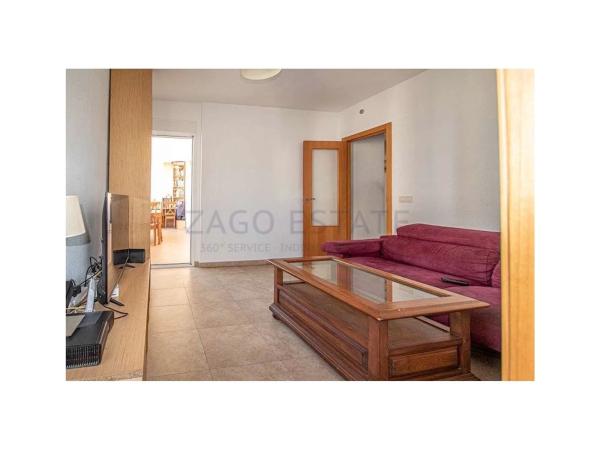 Piso en calle Beniardá, 19