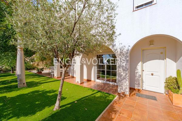 Casa independiente en avenida d'Europa