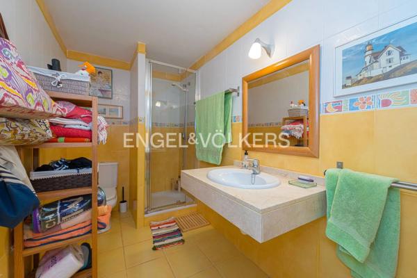 Casa independiente en avenida d'Europa