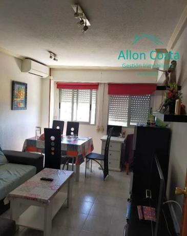 Piso en calle Aigües