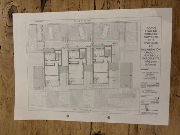 Chalet adosado en calle Dinamarca, 171