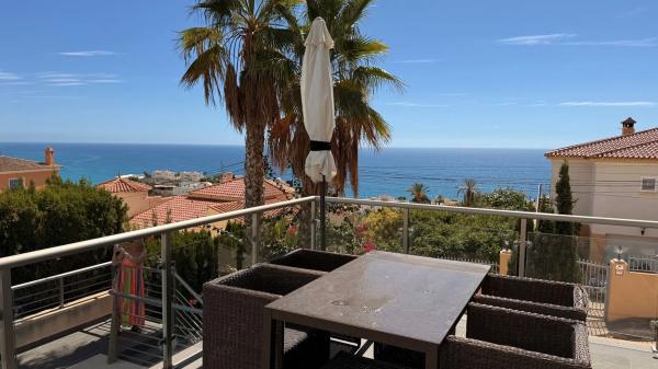 Chalet adosado en calle Dinamarca, 171