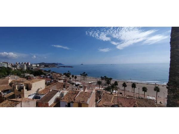 Chalet adosado en calle Pou