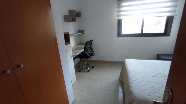 Piso en calle Ponent, 4