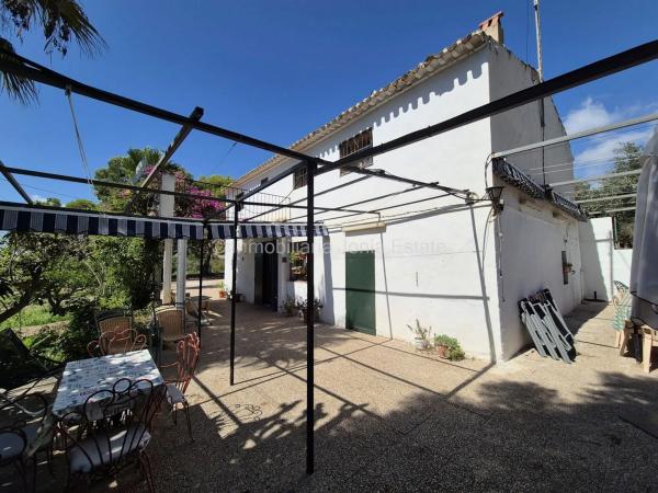 Casa independiente en Partida Aixihuili