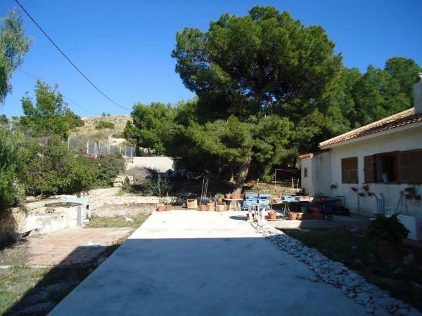 Casa independiente en Urbanización el Charco