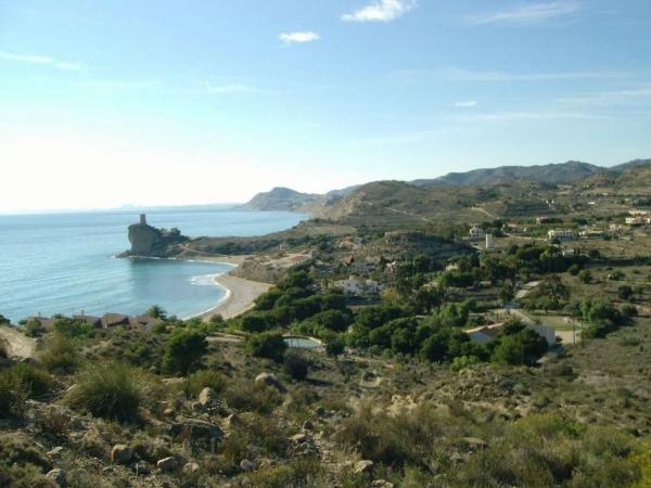 Casa independiente en Urbanización el Charco