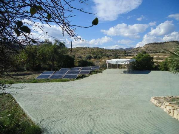 Casa independiente en Urbanización el Charco