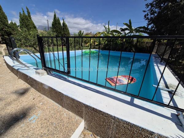 Casa independiente en Partida Aixihuili