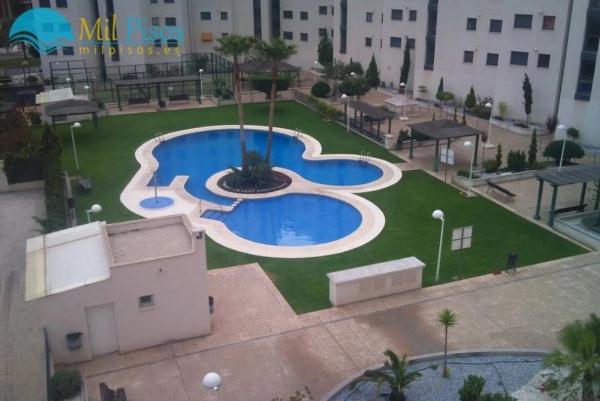 Piso en avenida Rosa de los Vientos, 9