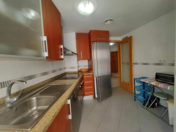 Piso en avenida Mestral