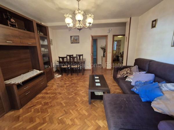 Piso en calle Relleu