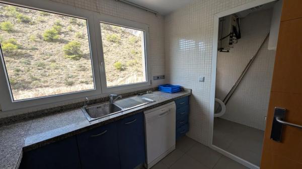 Piso en Barrio Las Azaleas - Alkadir