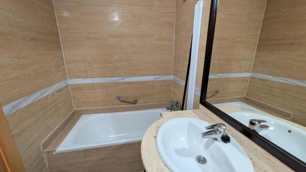 Piso en Barrio Las Azaleas - Alkadir