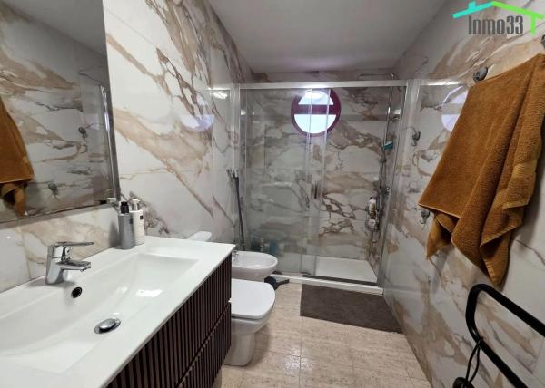 Piso en calle Baladre