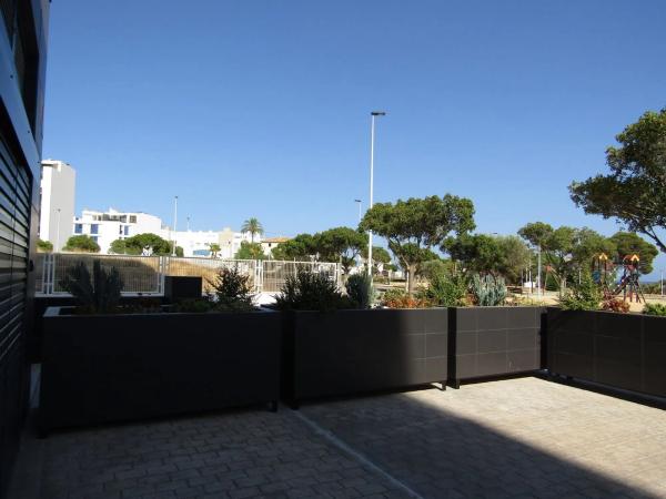 Estudio en calle Campello, 4