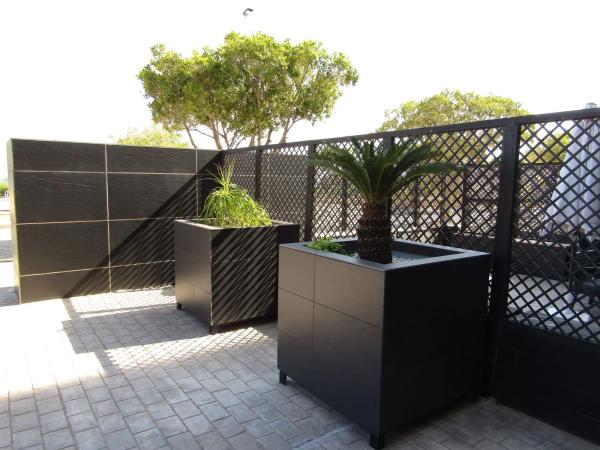 Estudio en calle Campello, 4