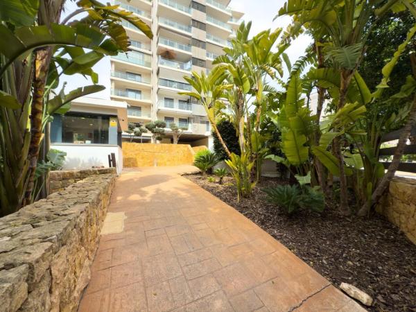 Piso en CL Marinada, 1