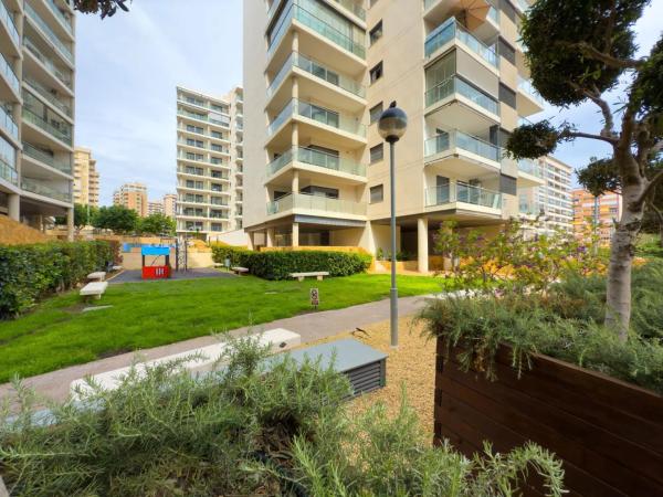 Piso en CL Marinada, 1