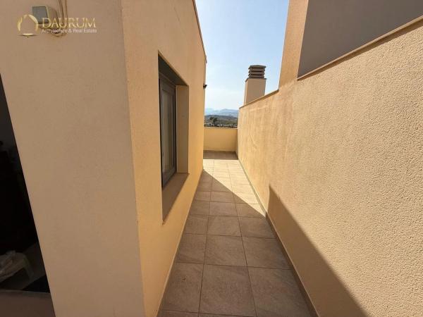 Dúplex en avenida Mestral