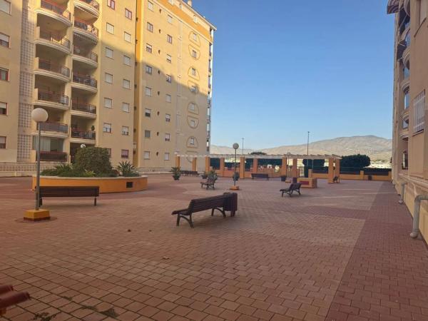 Piso en avenida Tellerola