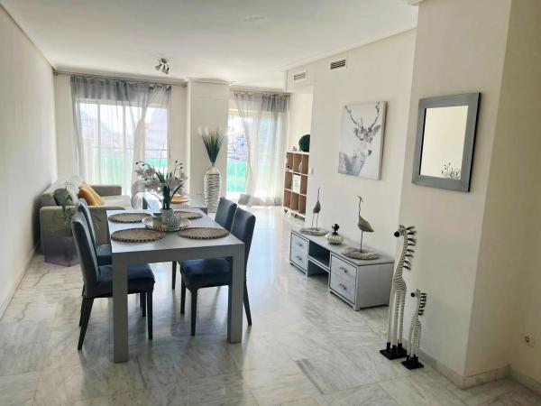 Piso en avenida Mestral