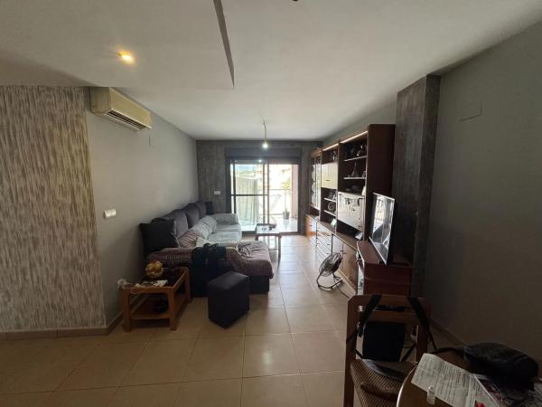 Piso en calle Benifato, 1