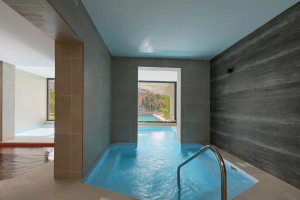 Piso en paseo del Emperador Nerón