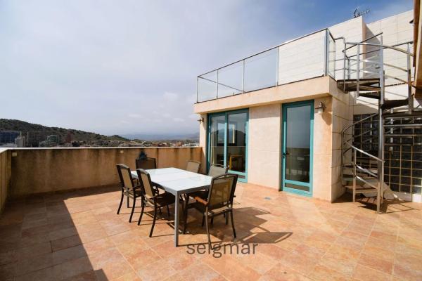 Dúplex en avenida dels Mariners de la Vila Joiosa, 19