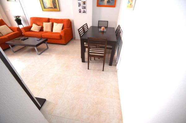 Piso en Barrio Las Azaleas - Alkadir