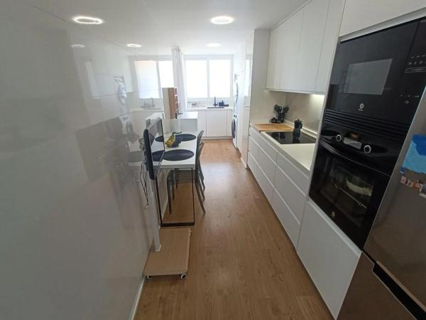 Piso en Barrio Las Azaleas - Alkadir