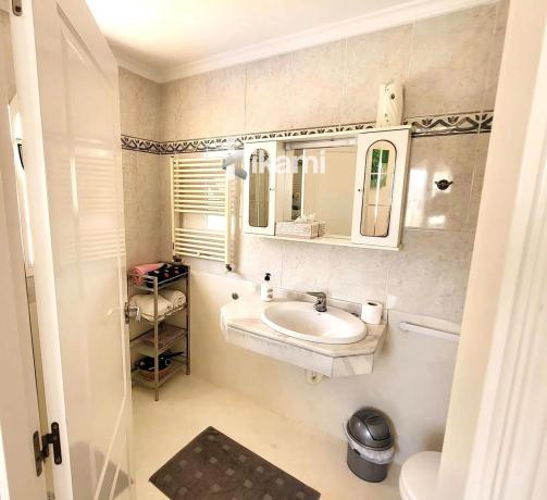 Casa independiente en calle Alemanya