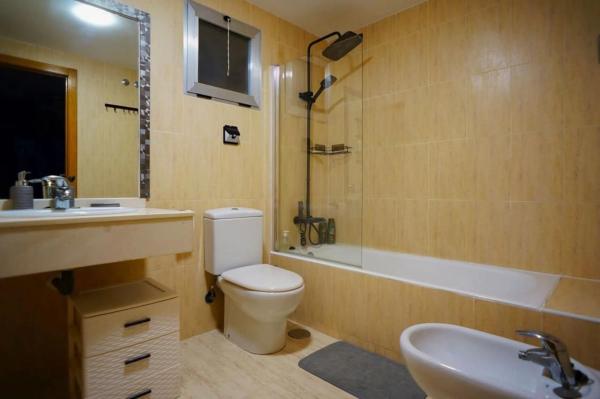 Piso en Barrio Las Azaleas - Alkadir