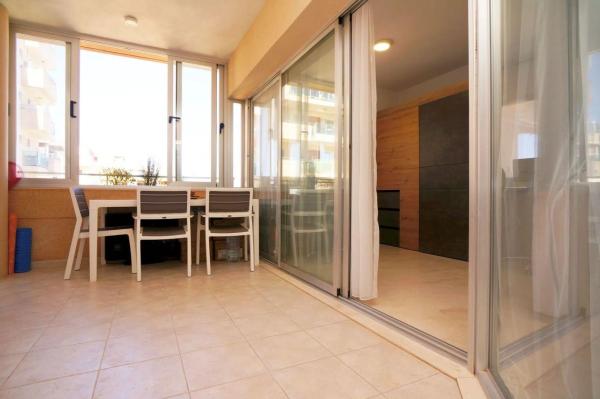 Piso en Barrio Las Azaleas - Alkadir