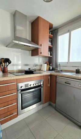 Piso en avenida Mestral, 5