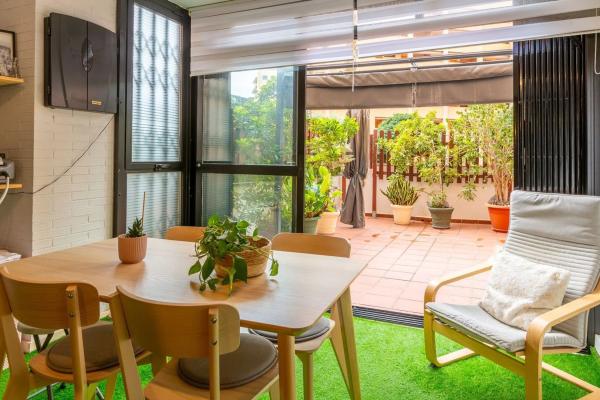 Piso en avenida Mestral