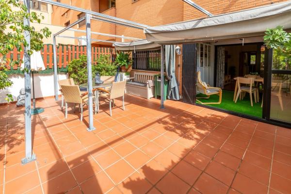 Piso en avenida Mestral