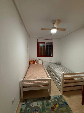 Piso en avenida Tellerola, 28