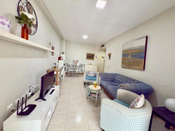 Piso en calle Gregal, 2