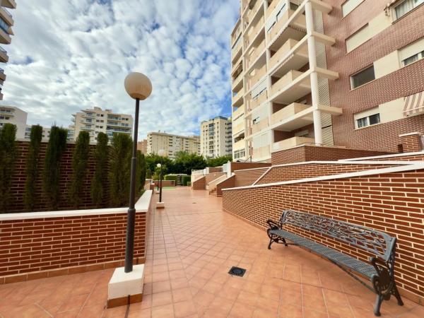 Piso en calle Gregal, 2