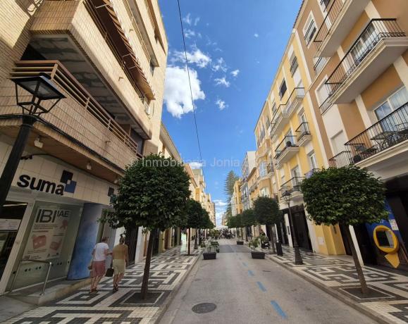 Piso en calle Colón