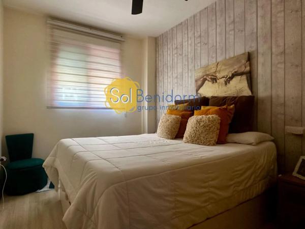 Piso en avenida Riu Torres