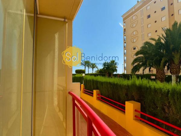 Piso en avenida Riu Torres