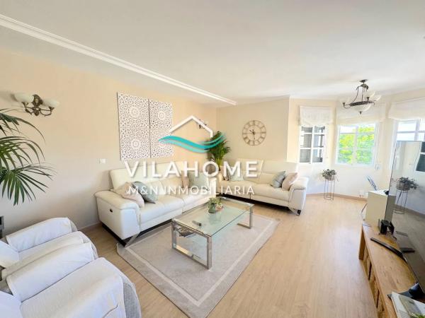 Chalet pareado en avenida d'Europa