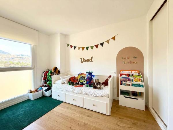 Piso en calle Ponent, 6