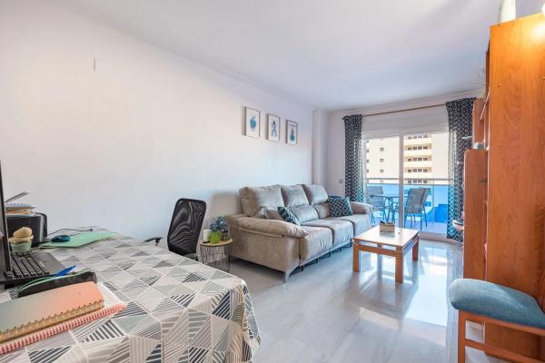 Piso en Barrio Las Azaleas - Alkadir