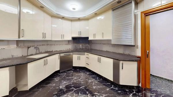 Piso en calle Colón