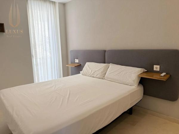 Chalet adosado en Partida Paraíso, 33